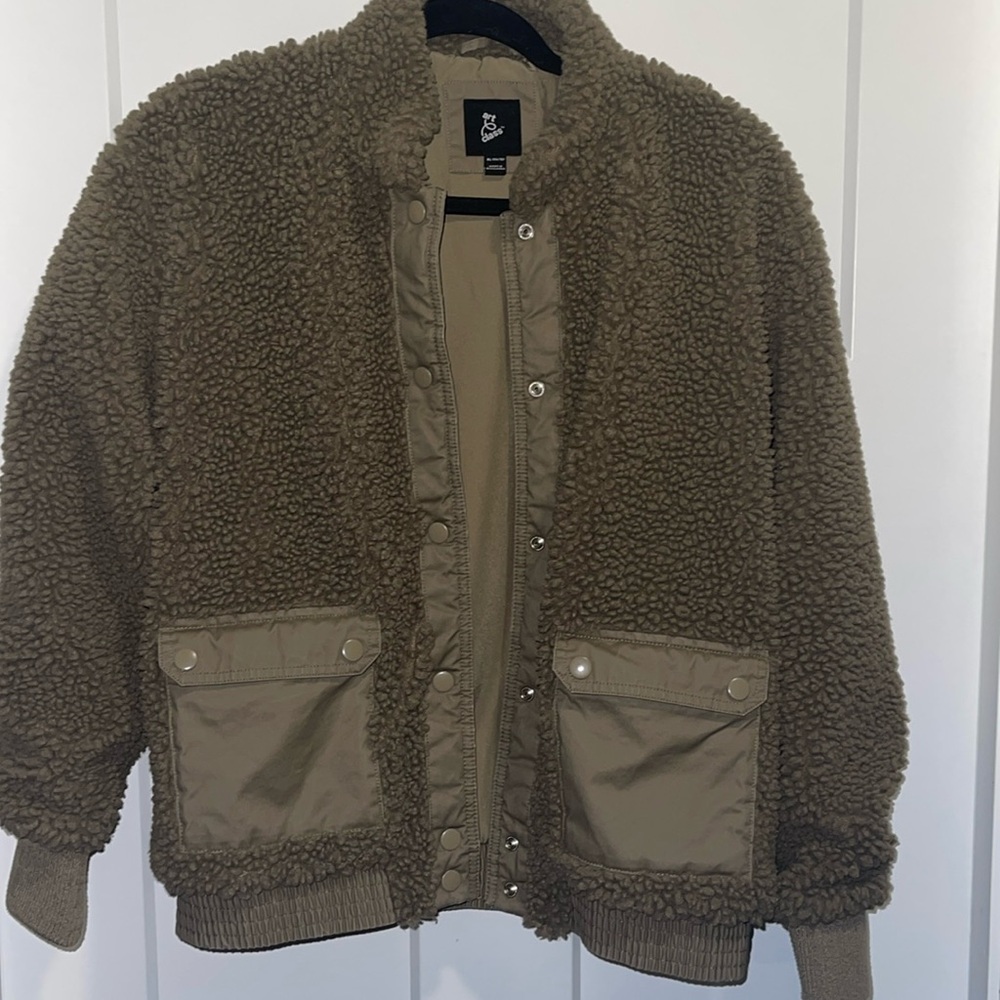 Olive green Sherpa